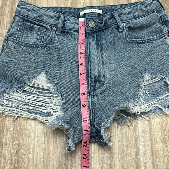 PacSun high rise festival short size 28 cheeky jean shorts - Picture 5 of 7